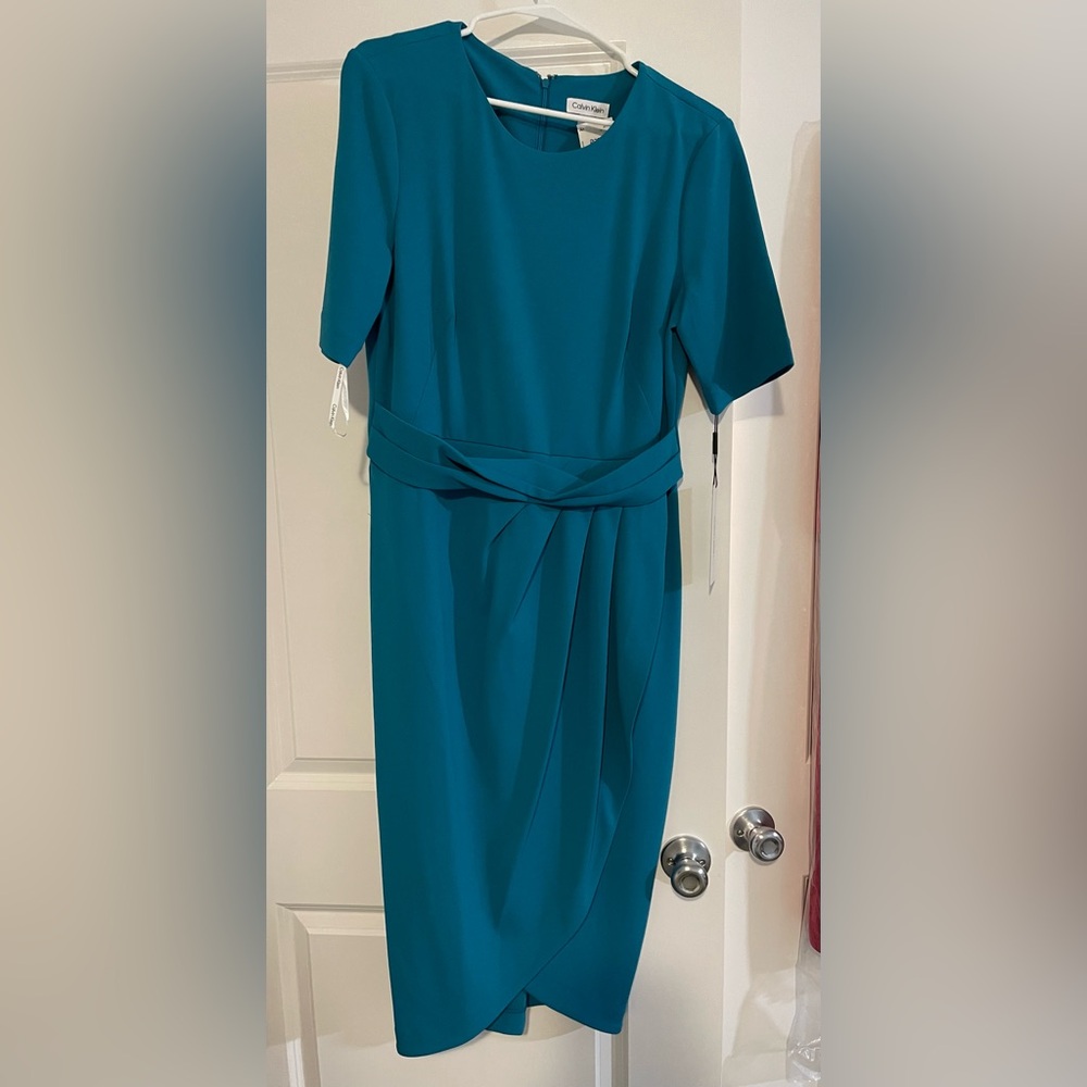 New calvin klein dress beautiful teal color tulip bottom below knee